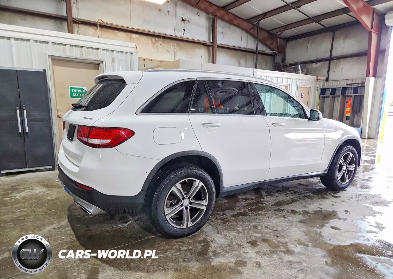 2017 Mercedes-Benz Glc 300 4Matic VIN:WDC0G4KB7HF144729 - 3