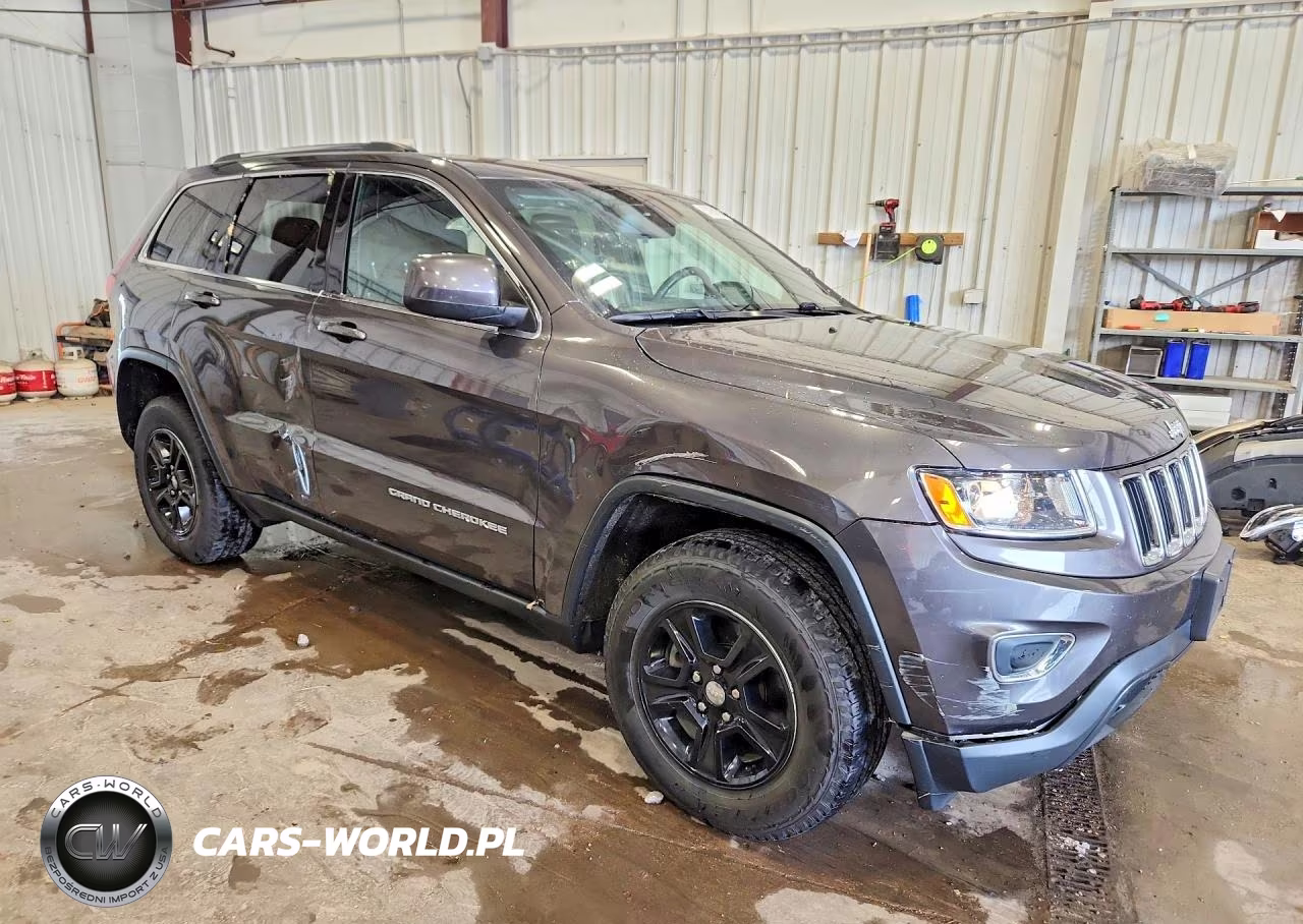 2016 Jeep Grand Cherokee Laredo VIN:1C4RJFAG4GC461262 - 4