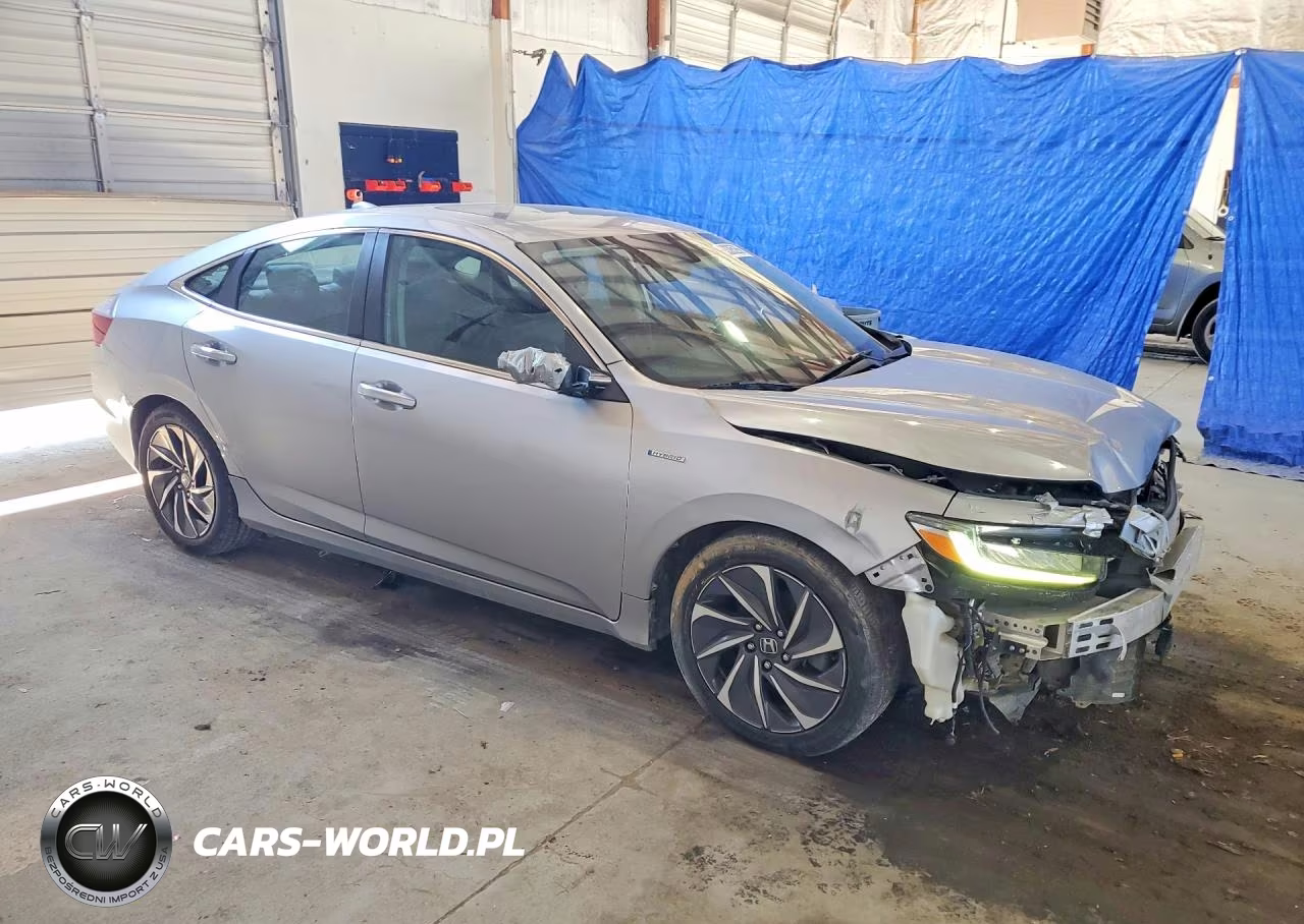 2019 Honda Insight Touring VIN:19XZE4F99KE002877 - 4