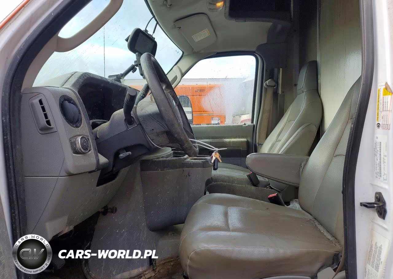 2022 Ford E350 Delivery Truck VIN:1FDWE3FKXNDC08114 - 7