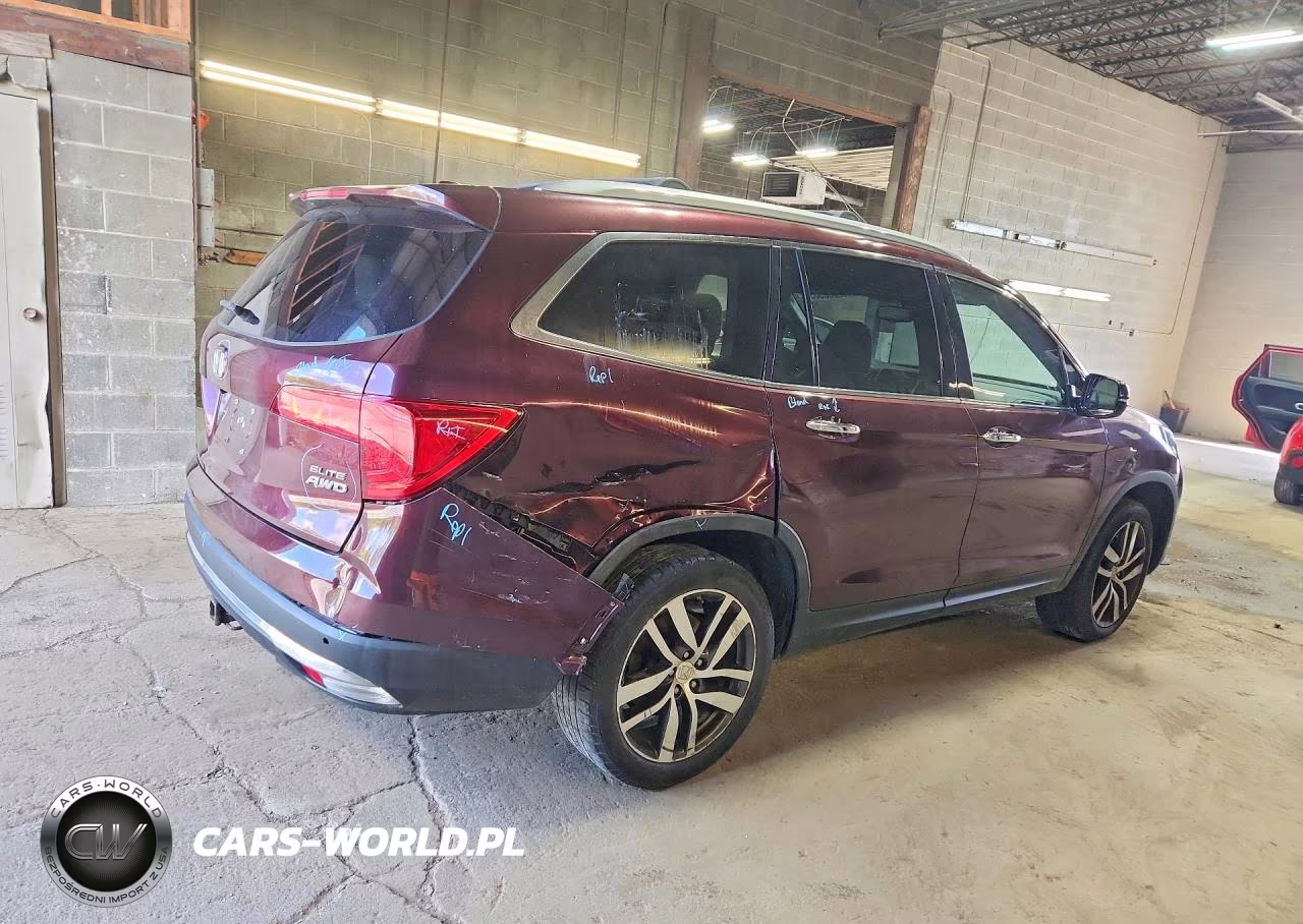 2017 Honda Pilot Elite VIN:5FNYF6H0XHB057327 - 3