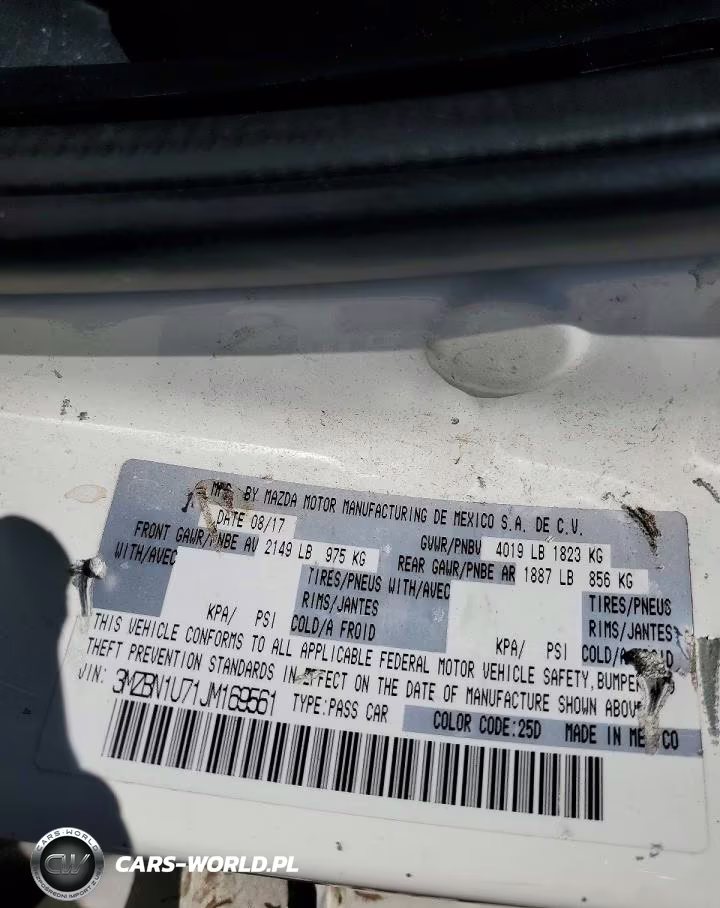 2018 Mazda 3 Sport VIN:3MZBN1U71JM169561 - 12