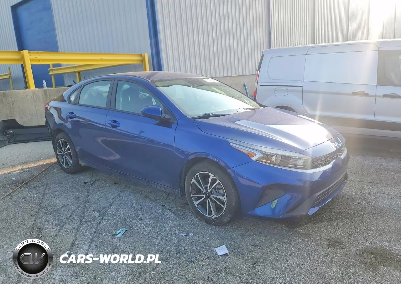 2023 Kia Forte Lxs VIN:3KPF24AD9PE531566 - 4