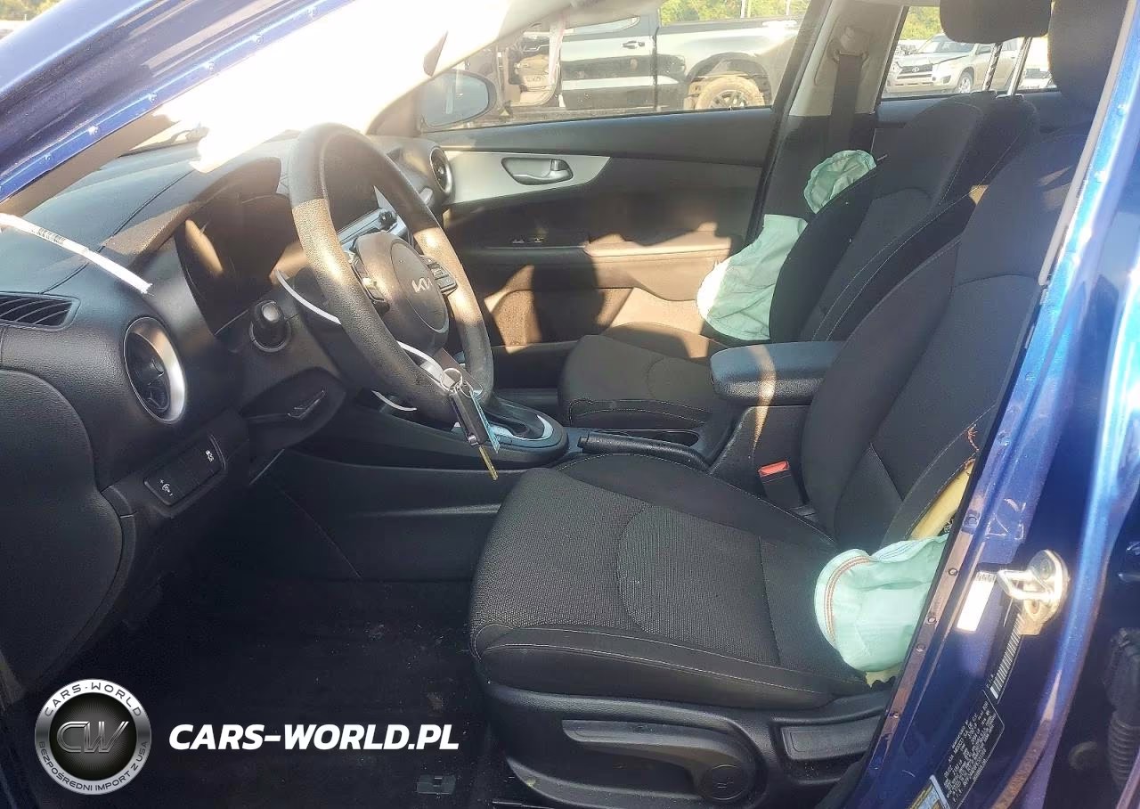 2023 Kia Forte Lxs VIN:3KPF24AD9PE531566 - 7