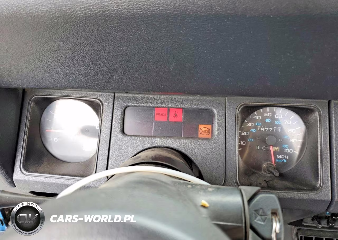1994 Jeep Wrangler - Yj Sahara VIN:1J4FY49S2RP421926 - 9