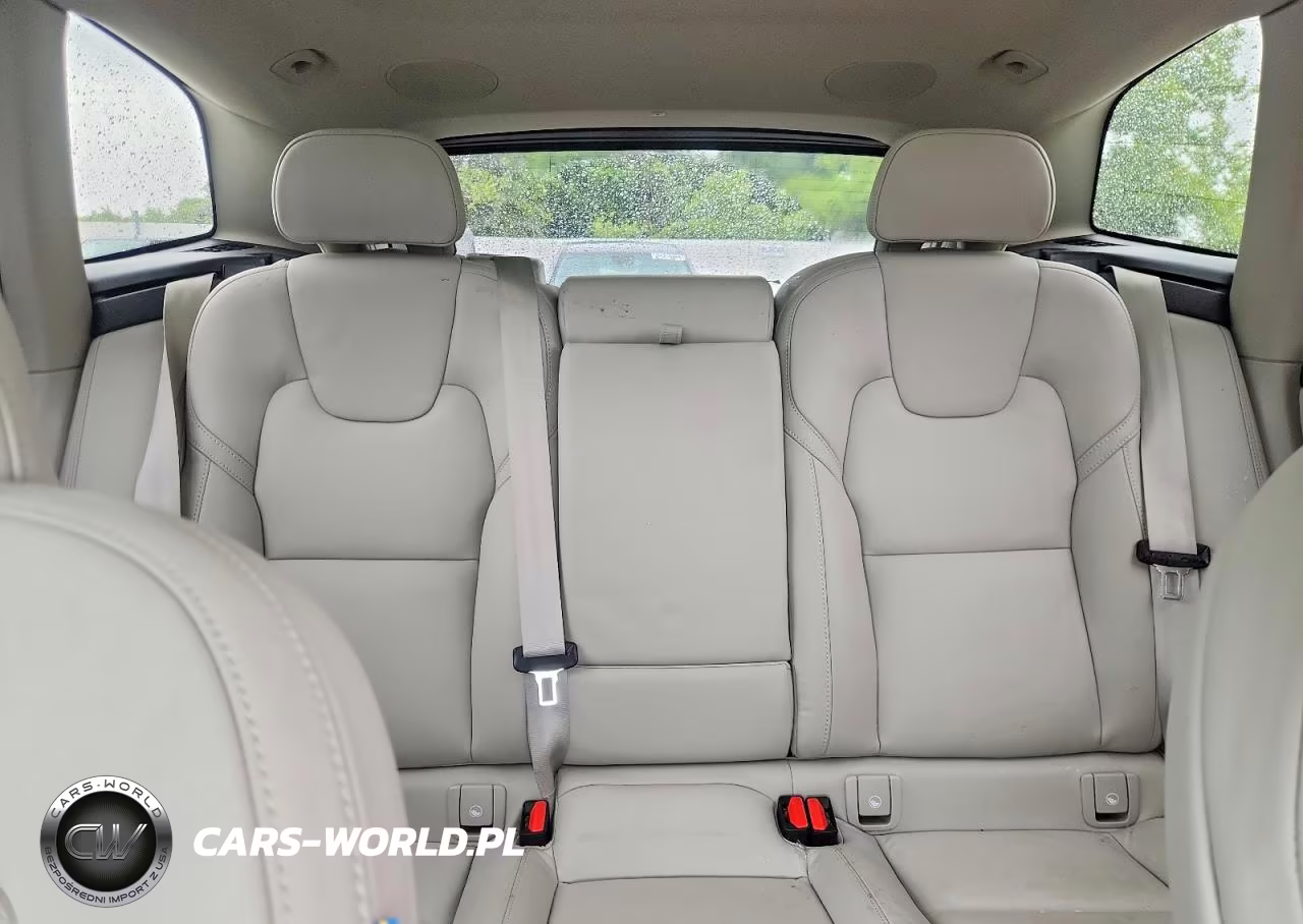 2026 Volvo Xc60 Ultra VIN:YV4M12RM8T1417491 - 10