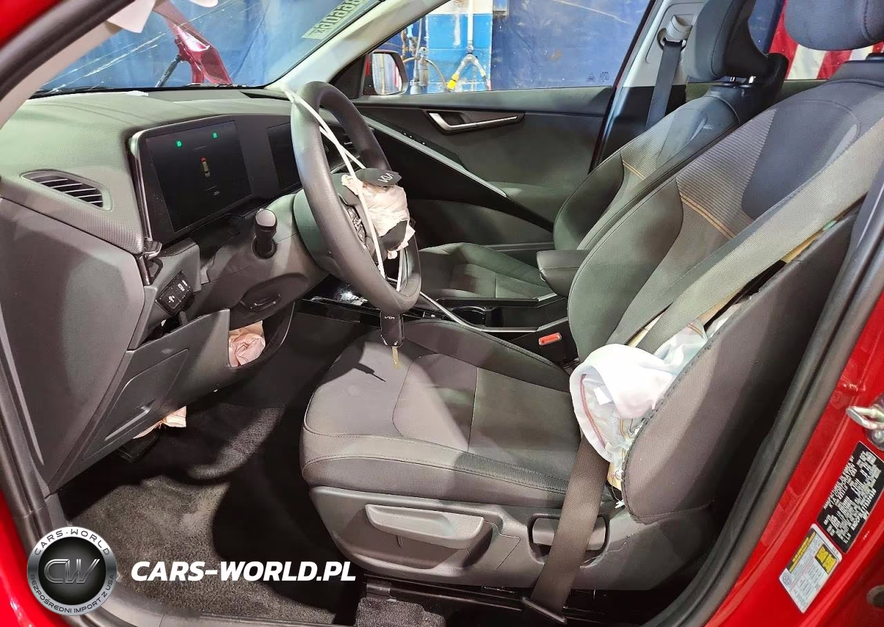 2026 Kia Niro Lx VIN:KNDCP3LE7T5324538 - 7