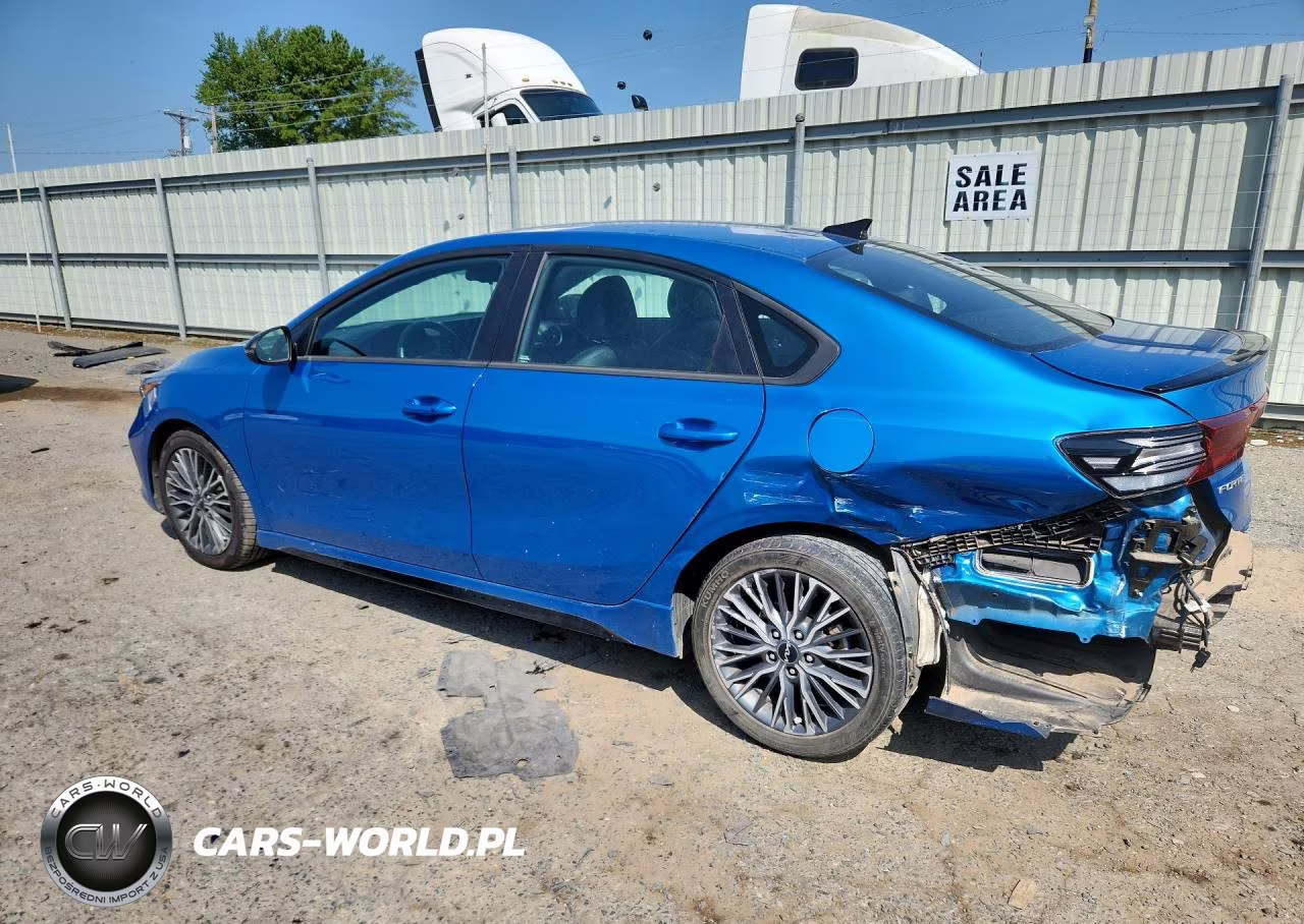 2023 Kia Forte Gt Line VIN:3KPF54AD5PE625256 - 2