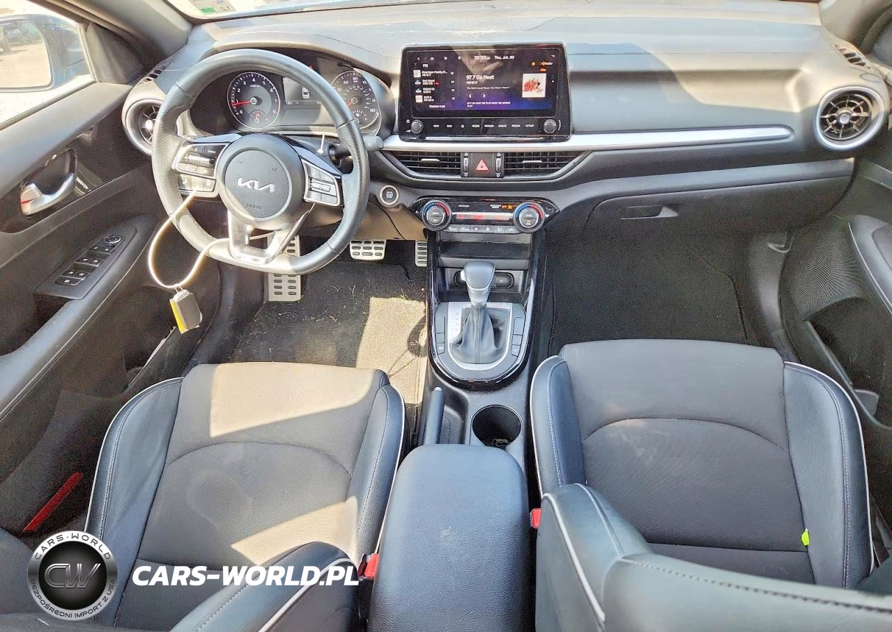 2023 Kia Forte Gt Line VIN:3KPF54AD5PE625256 - 8