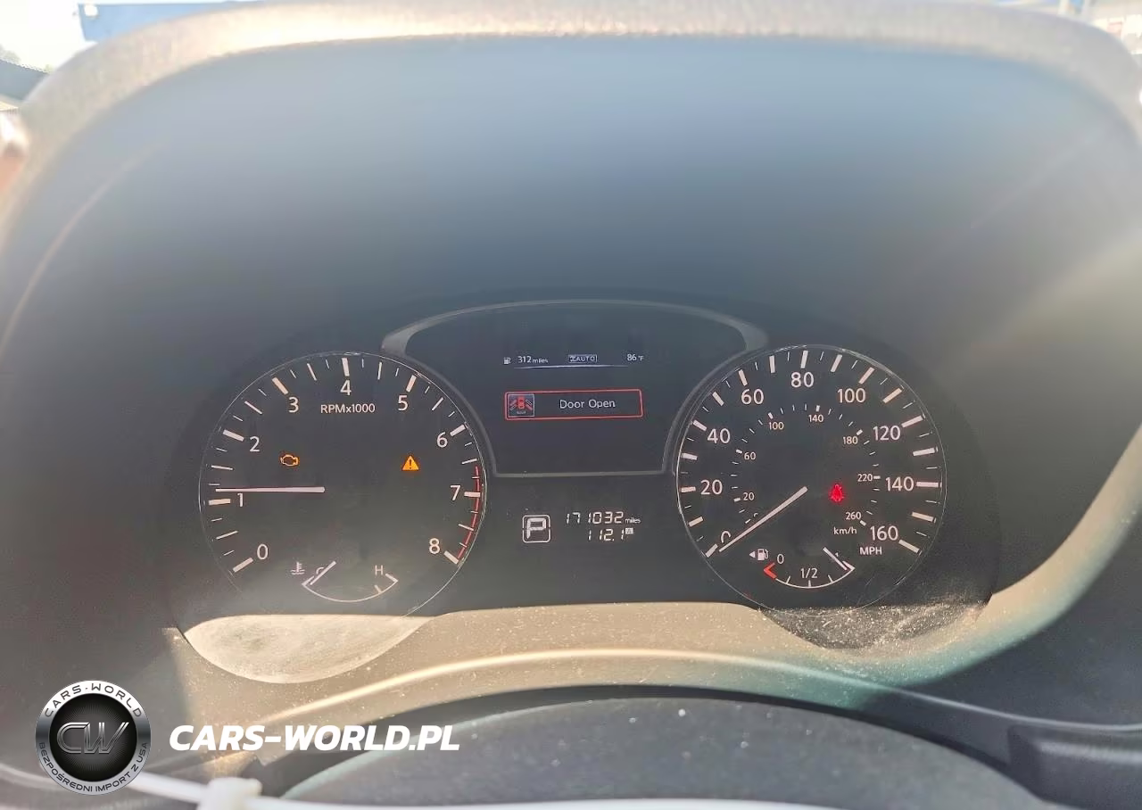 2014 Nissan Pathfinder S VIN:5N1AR2MM3EC687477 - 9