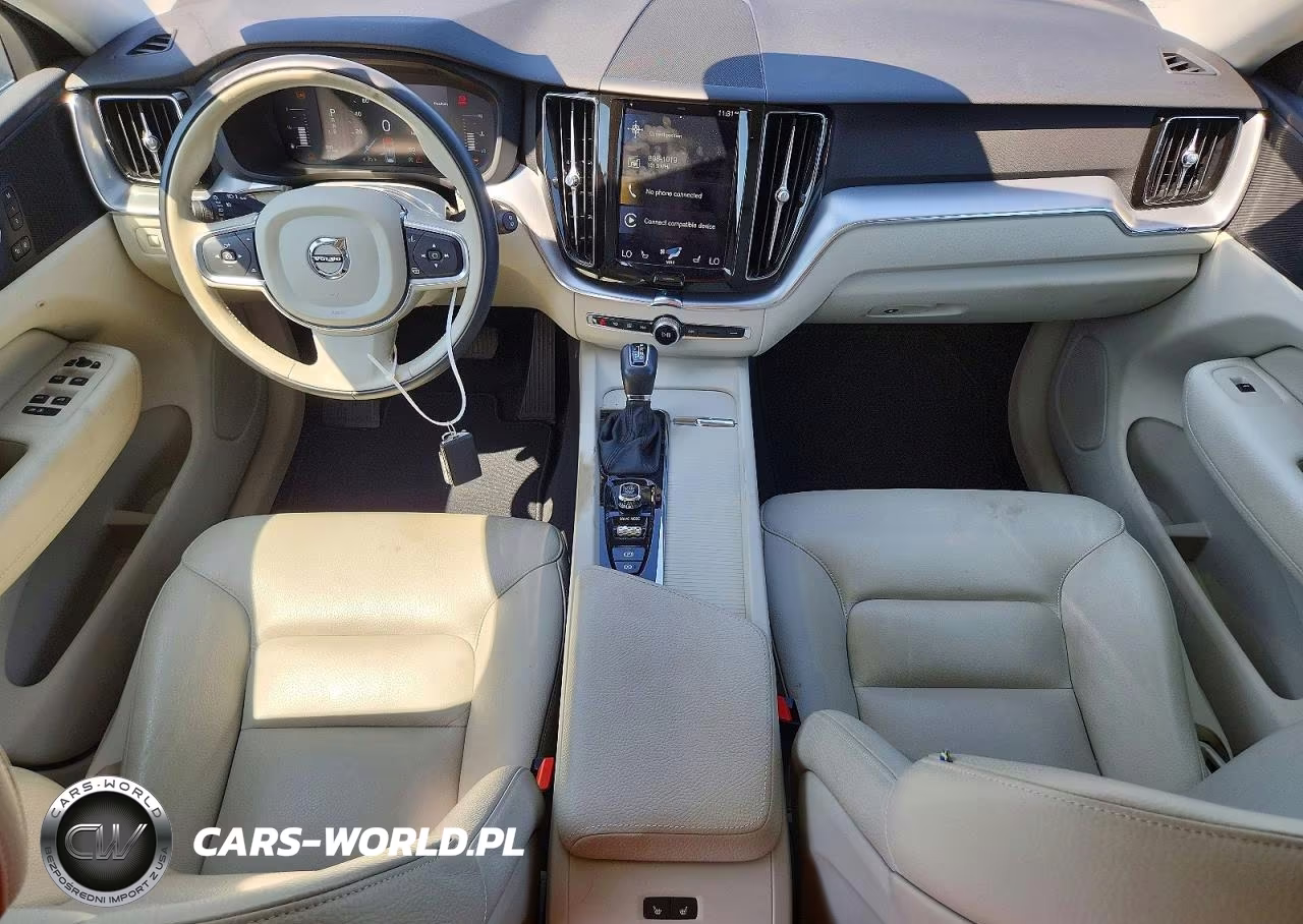 2019 Volvo Xc60 T5 VIN:LYV102RK7KB327571 - 8