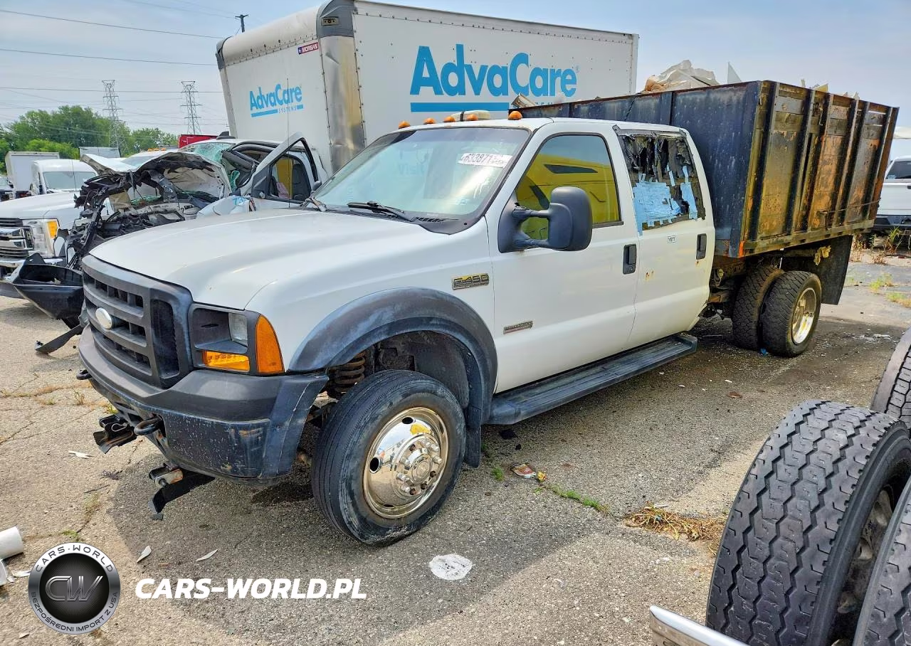 2007 Ford F450 Super Duty Flatbed Truck