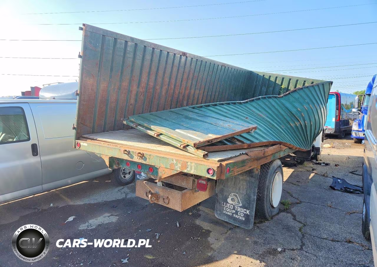 1996 Ford F700 Dump Truck VIN:1FDNF70J3TVA14175 - 3