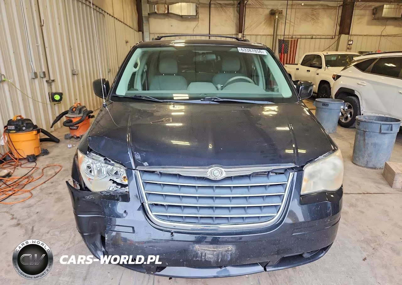 2010 Chrysler Town & Country Touring VIN:2A4RR5DX4AR359614 - 5