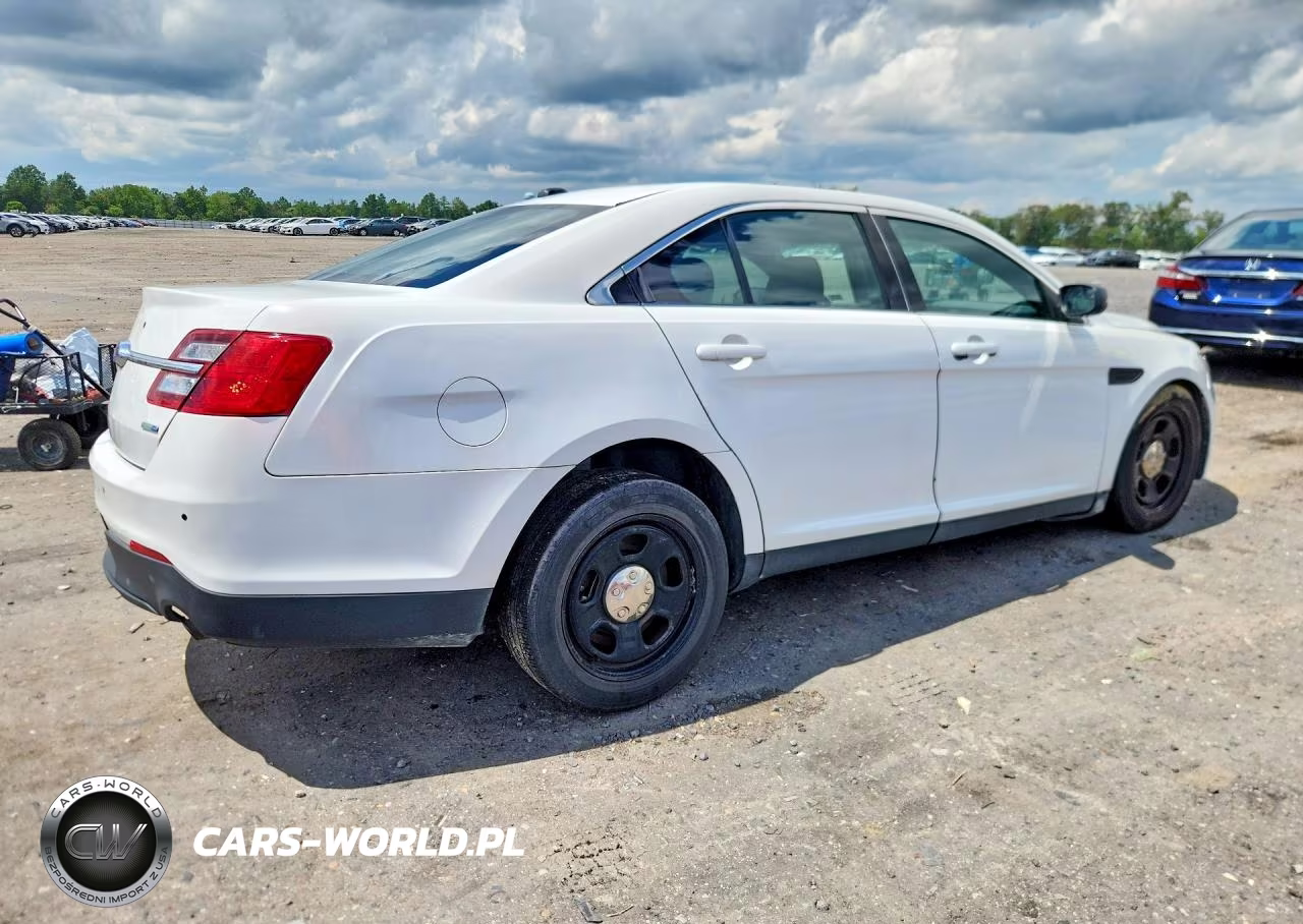 2019 Ford Taurus Police Interceptor VIN:1FAHP2MKXKG108809 - 3