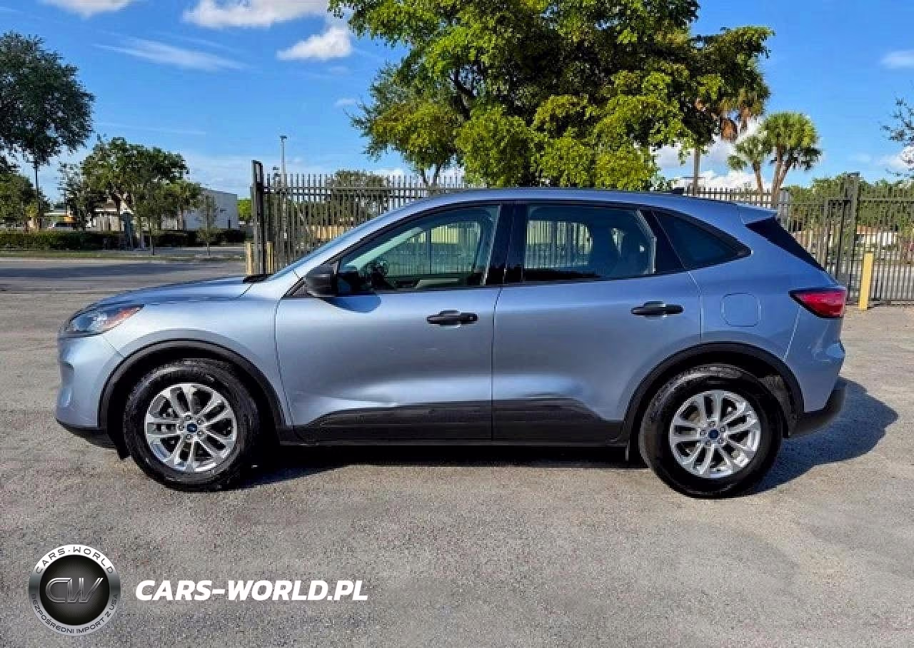 2022 Ford Escape S VIN:1FMCU0F66NUB62157 - 12