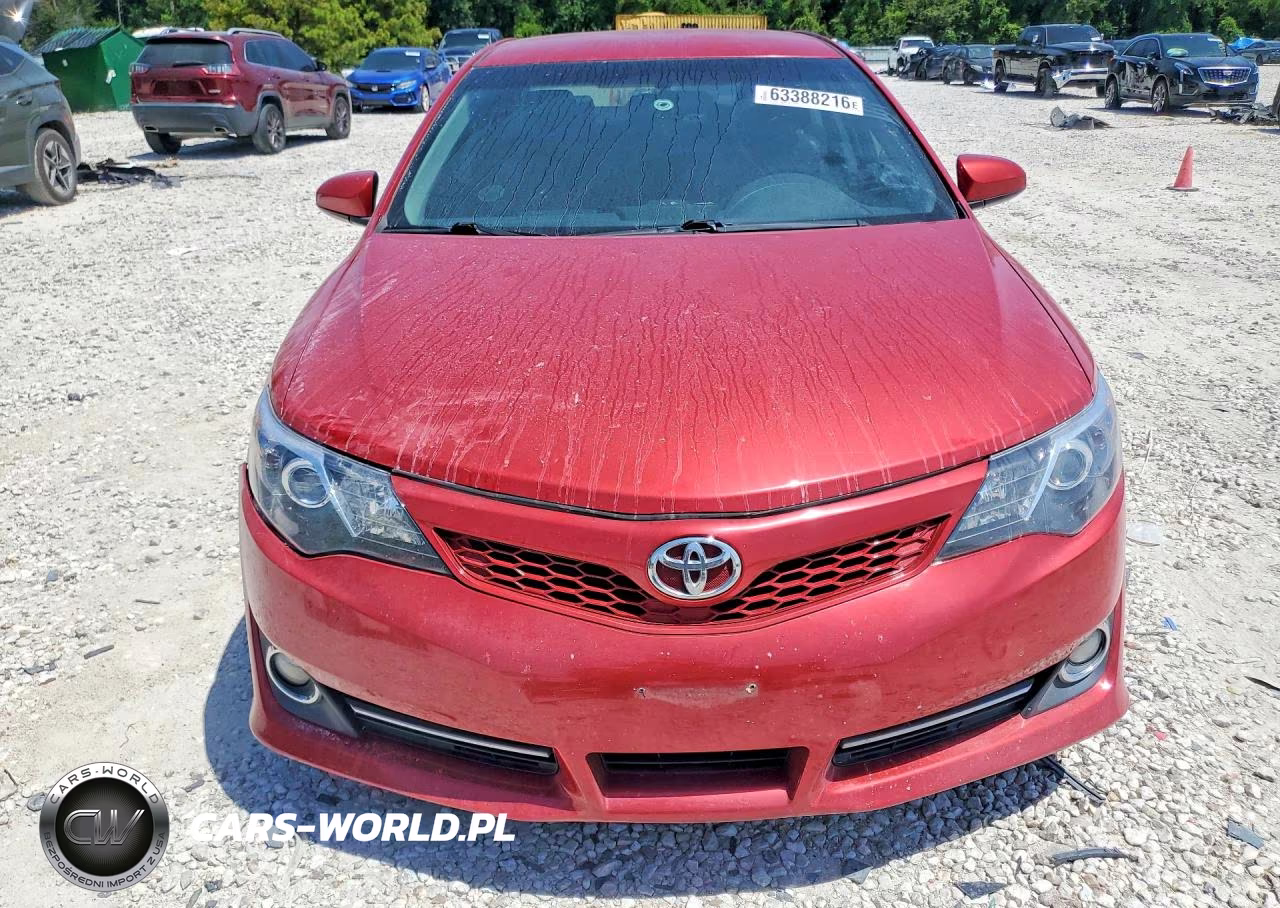 2014 Toyota Camry Se VIN:4T1BF1FK1EU755434 - 5
