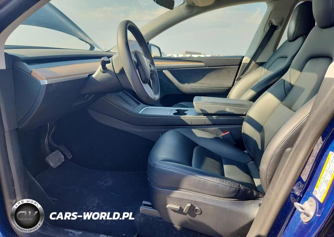 2023 Tesla Model Y VIN:7SAYGDEE7PA201027 - 7