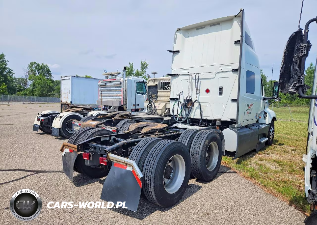 2020 International Lt625 Semi Truck VIN:3HSDZAPR1LN852104 - 3