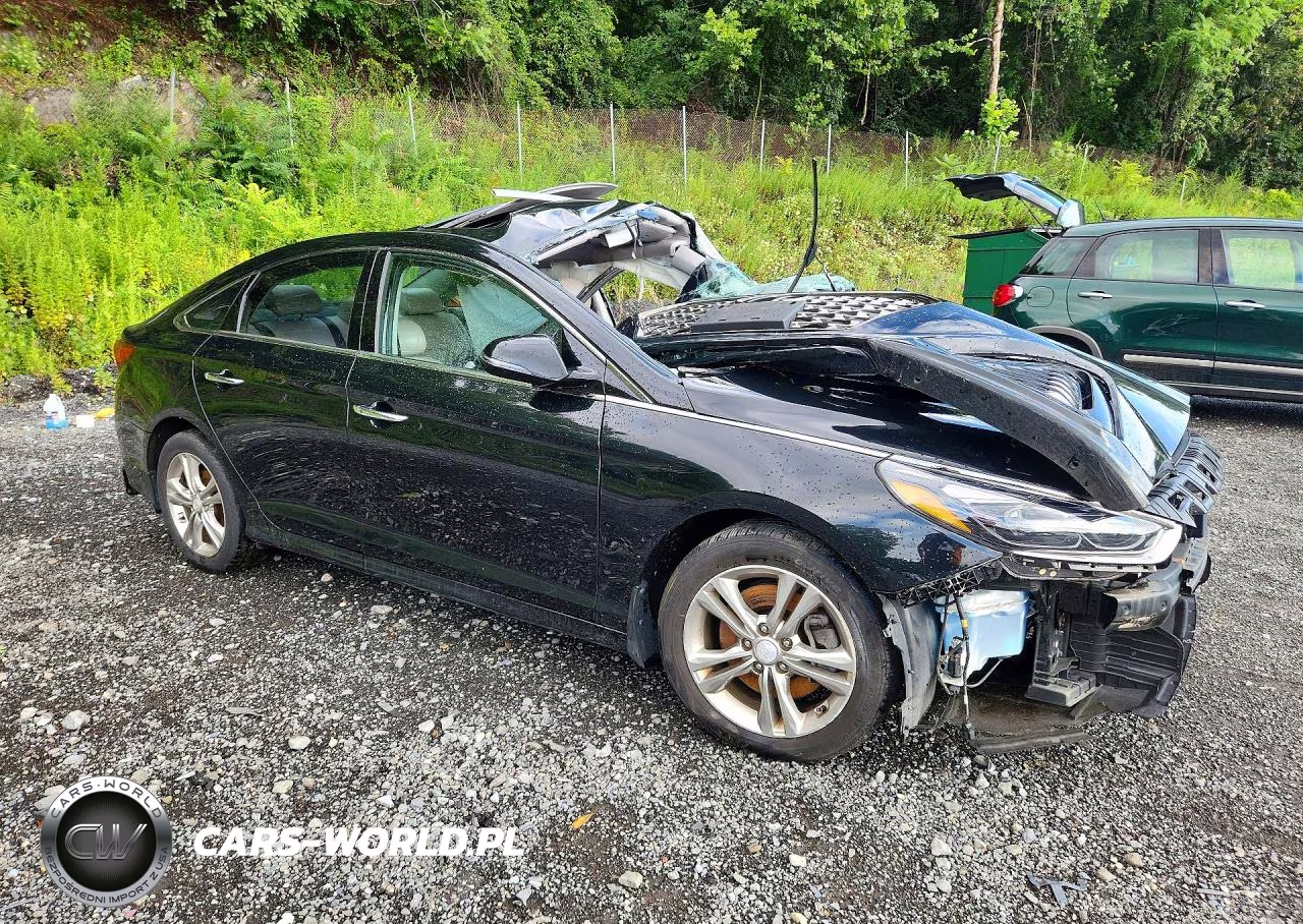 2018 Hyundai Sonata Limited VIN:5NPE34AF7JH715613 - 4