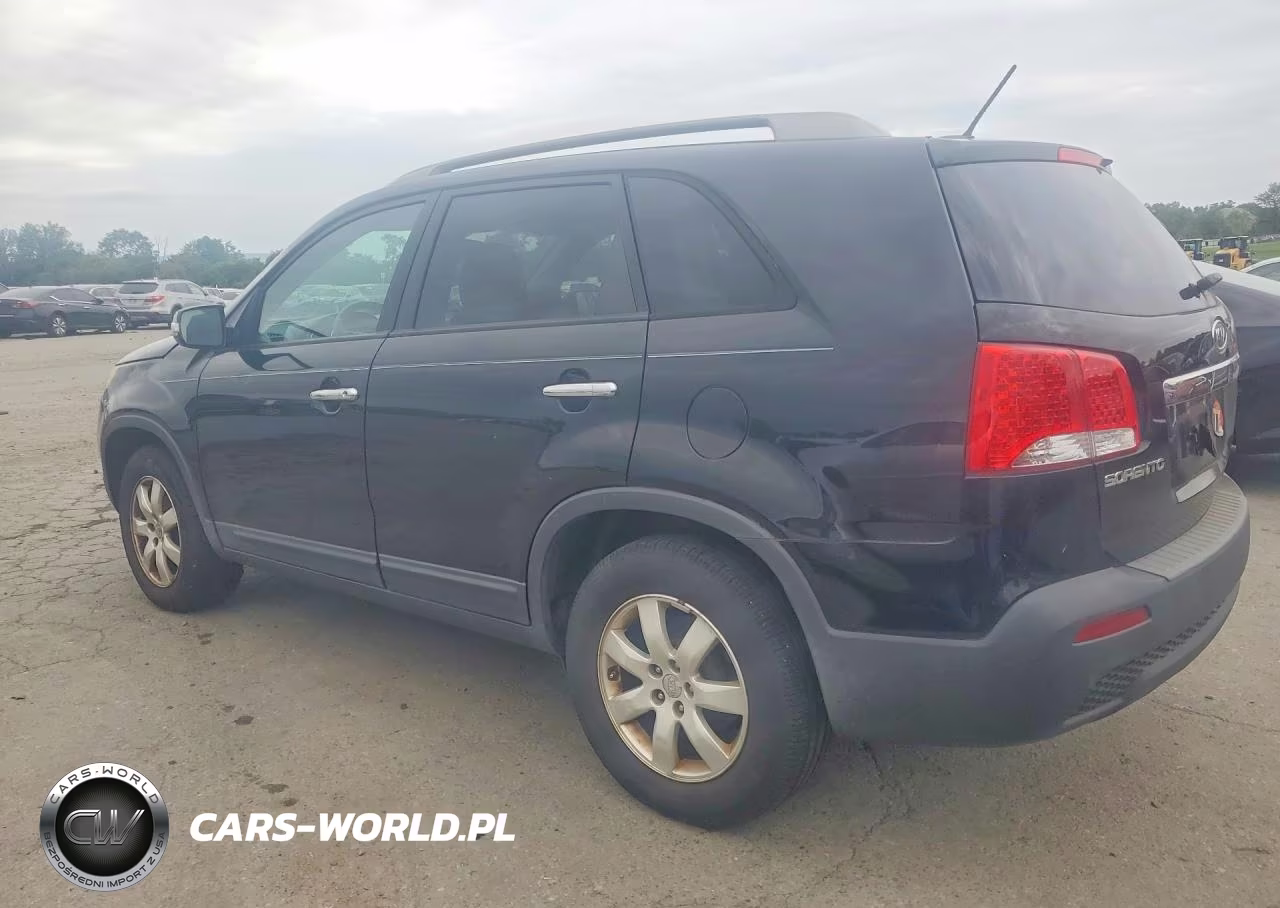 2011 Kia Sorento Lx VIN:5XYKT4A2XBG158625 - 2