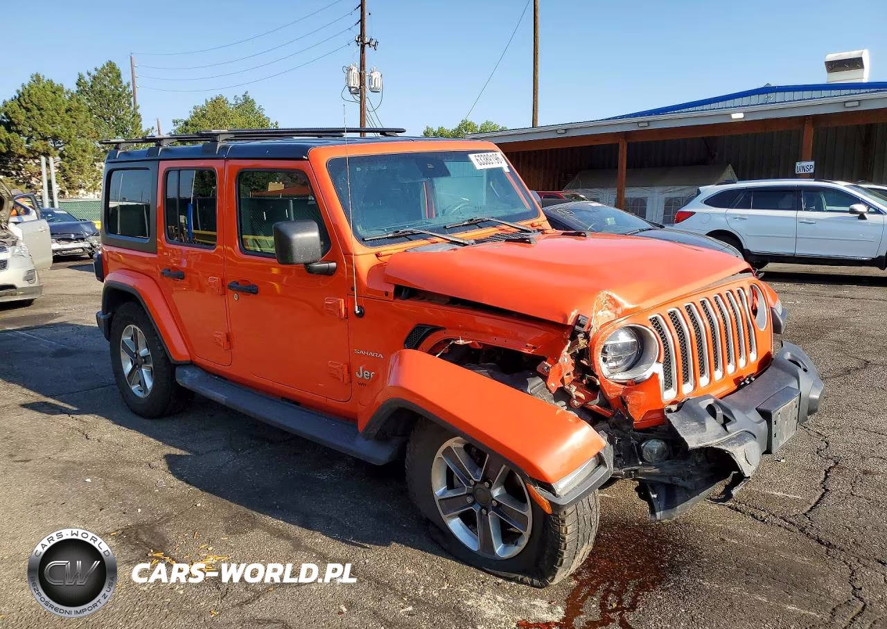 2019 Jeep Wrangler Unlimited Sahara VIN:1C4HJXEN9KW604871 - 4