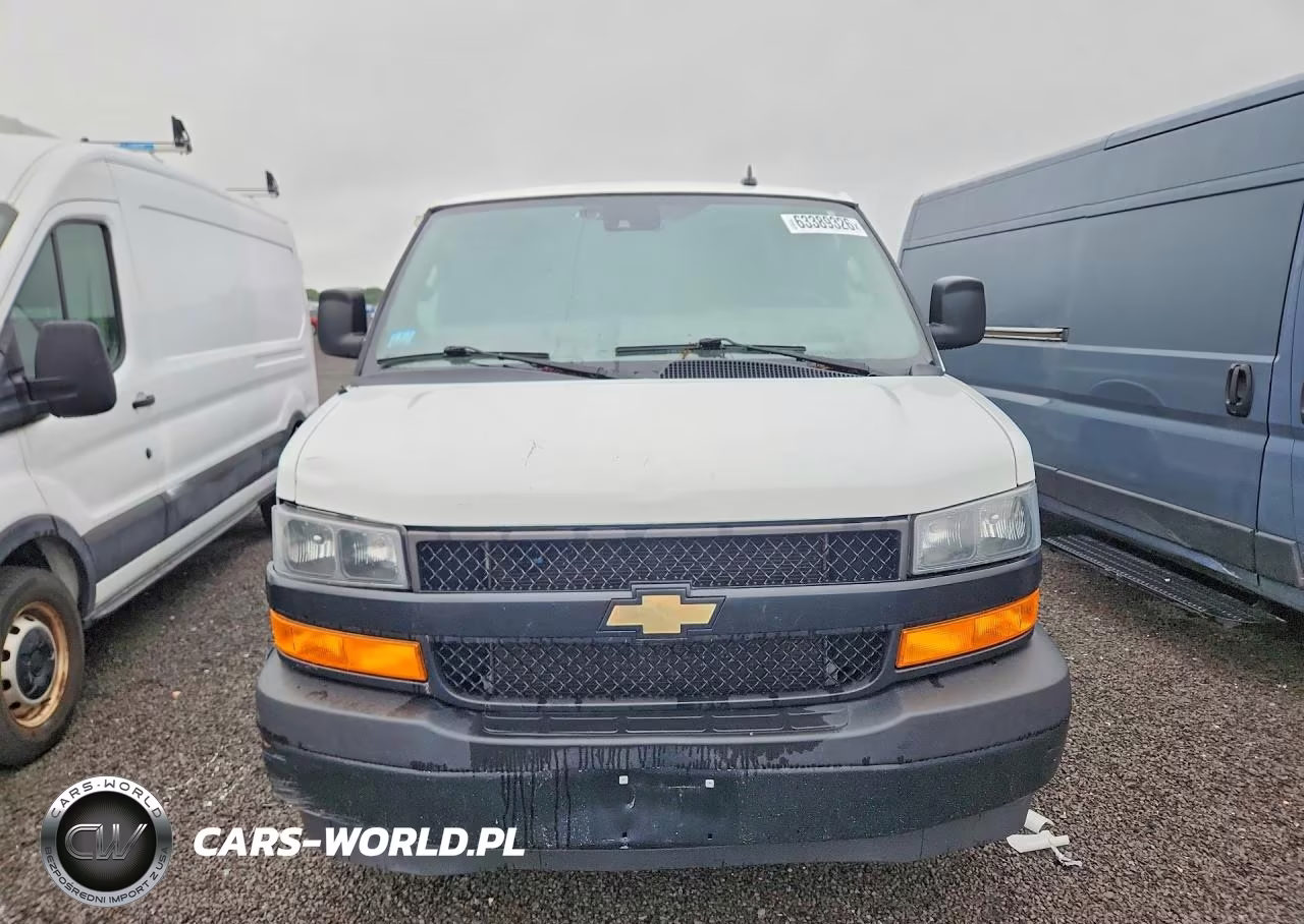 2021 Chevrolet Express G2500 VIN:1GCWGAFP5M1302125 - 5