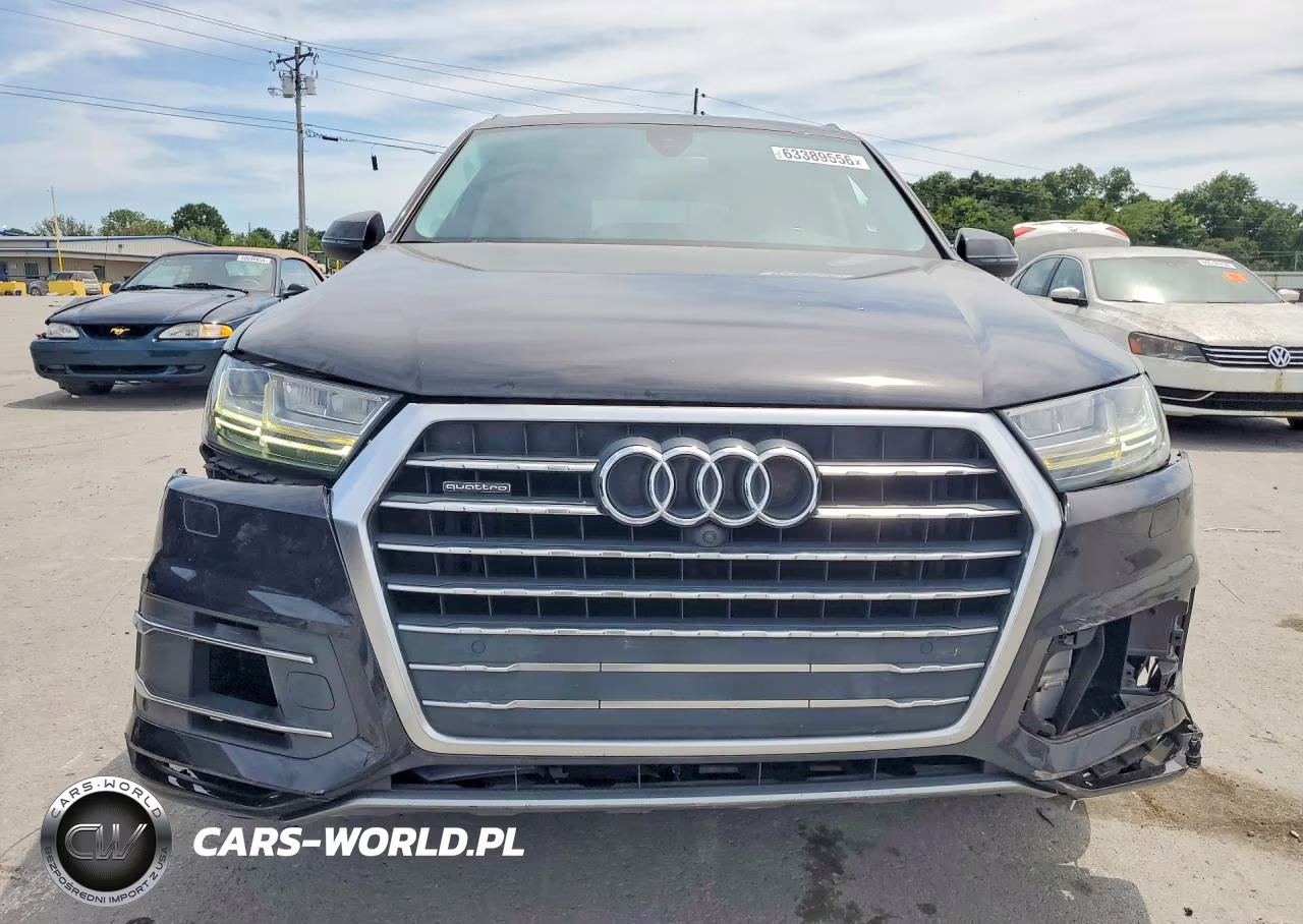 2017 Audi Q7 Premium Plus VIN:WA1LAAF78HD004607 - 5