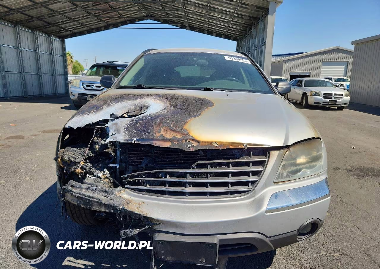 2005 Chrysler Pacifica Touring VIN:2C4GM68405R331042 - 5