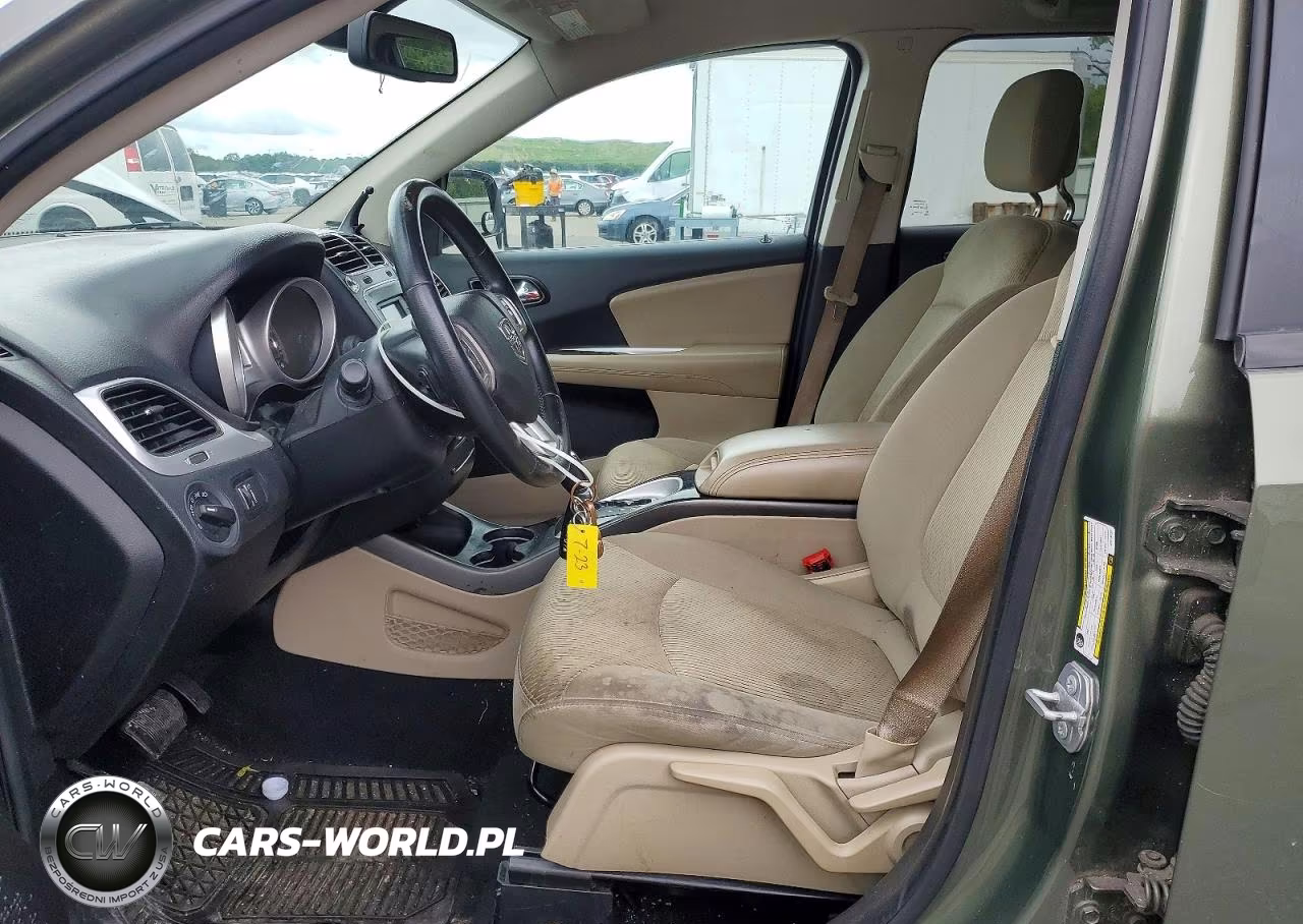 2018 Dodge Journey Se VIN:3C4PDCABXJT519727 - 7
