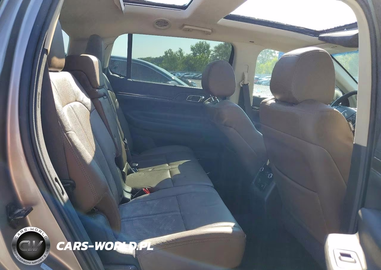 2018 Lincoln Mkt VIN:2LMHJ5AT0JBL01695 - 11