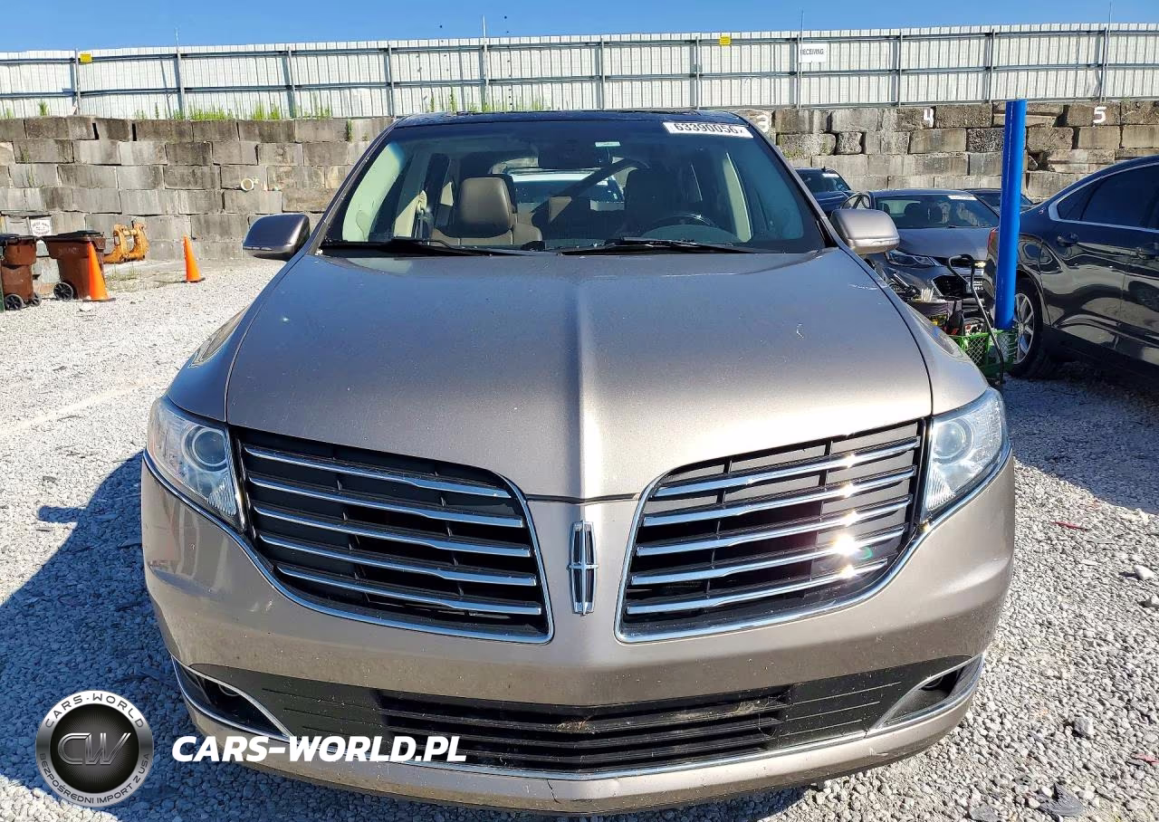 2018 Lincoln Mkt VIN:2LMHJ5AT0JBL01695 - 5