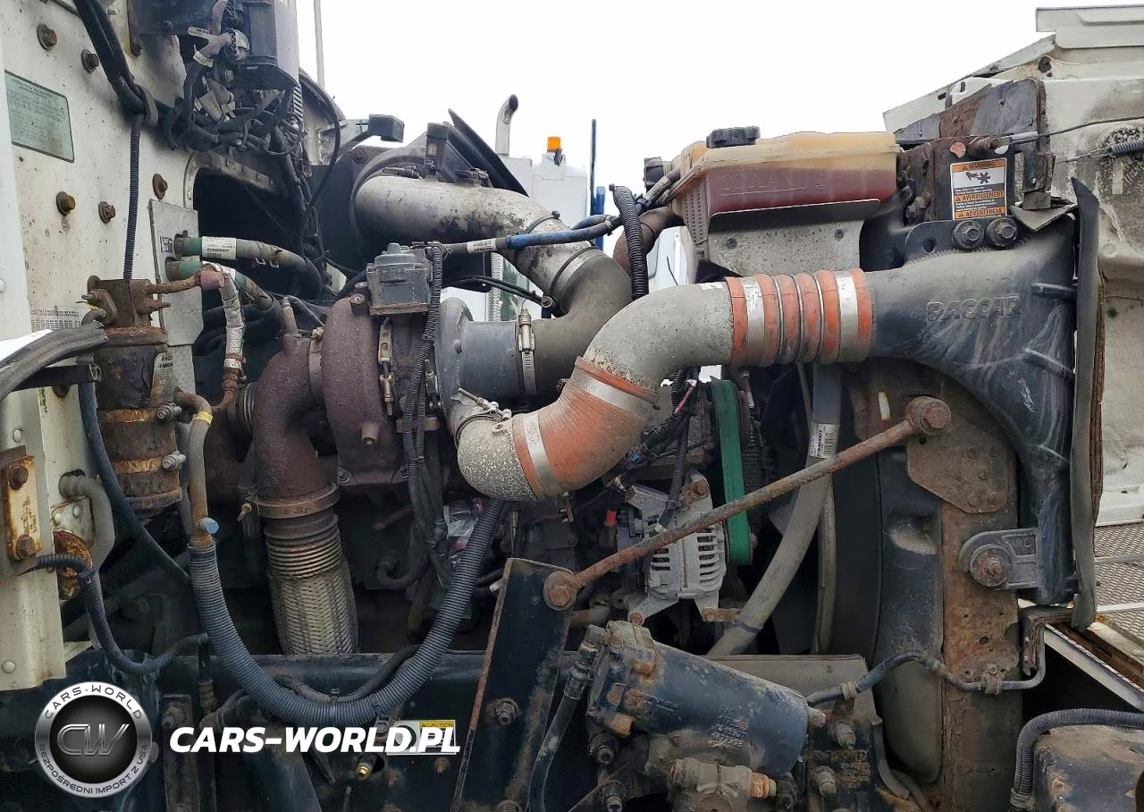 2016 Peterbilt 348 VIN:2NP3LJ0X9GM329650 - 10