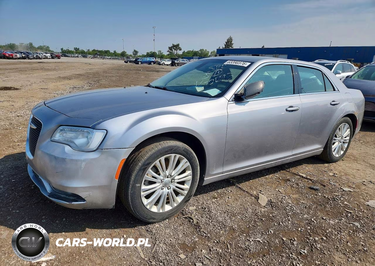 2015 Chrysler 300 Limited