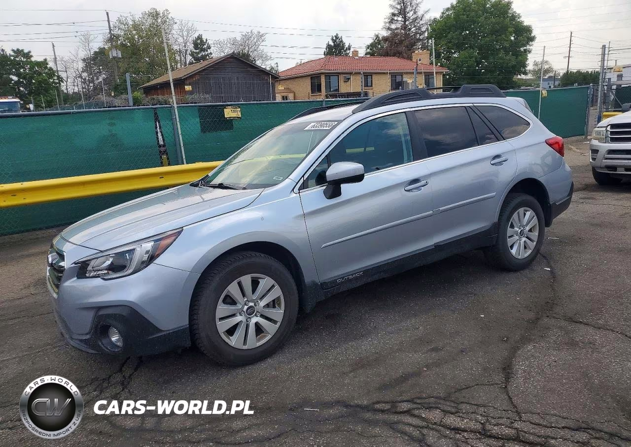 2018 Subaru Outback 2.5I Premium – zdjęcie 1 z 13