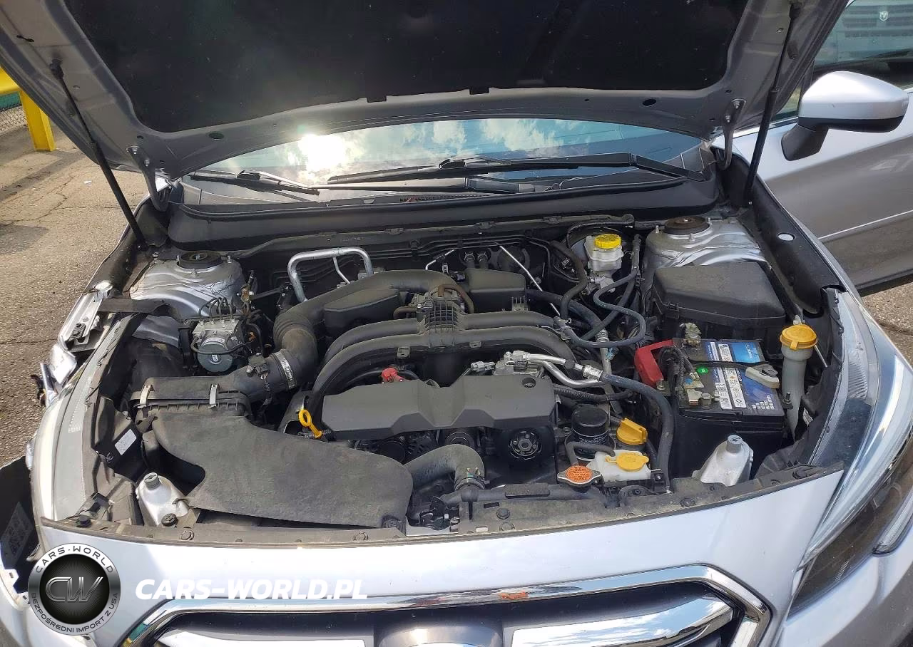 2018 Subaru Outback 2.5I Premium VIN:4S4BSACC5J3221183 - 12