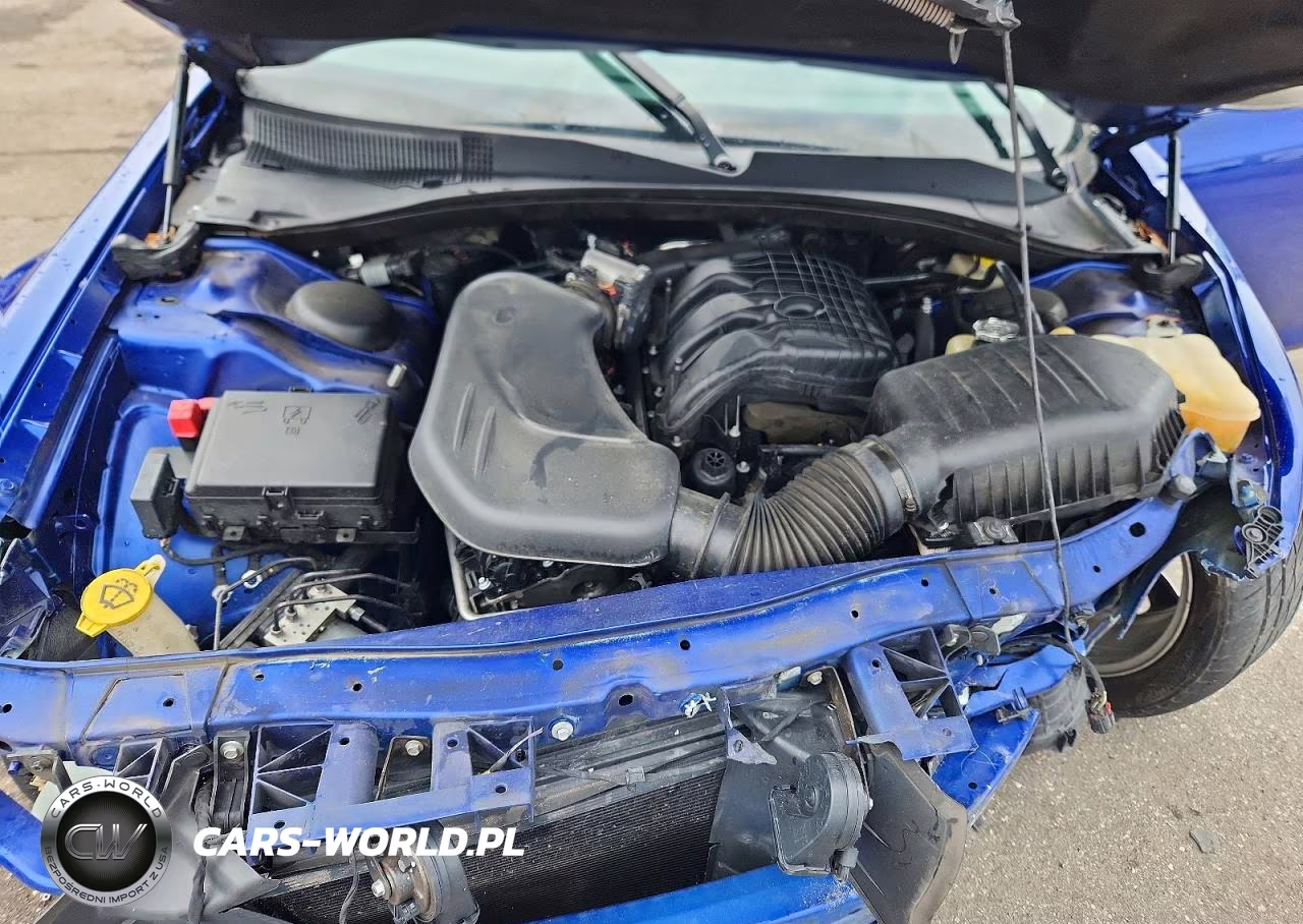 2019 Chrysler 300 Limited VIN:2C3CCAEG0KH705965 - 11