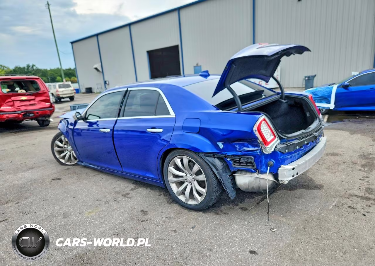 2019 Chrysler 300 Limited VIN:2C3CCAEG0KH705965 - 2