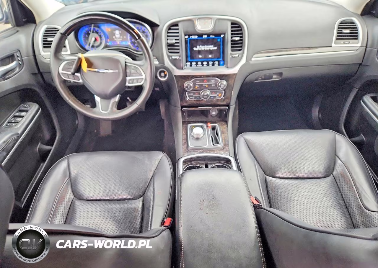 2019 Chrysler 300 Limited VIN:2C3CCAEG0KH705965 - 8