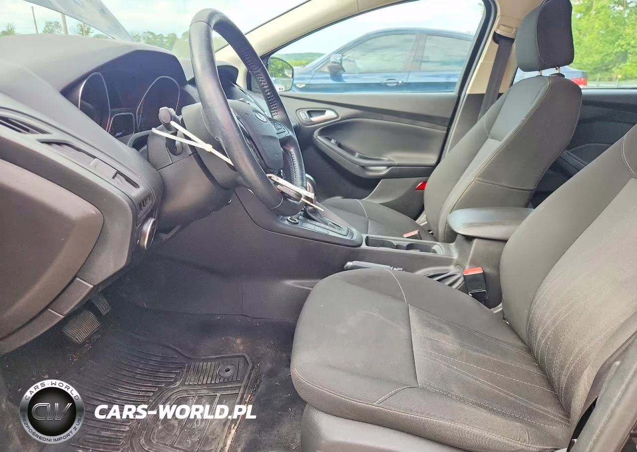 2015 Ford Focus Se VIN:1FADP3F25FL365083 - 7