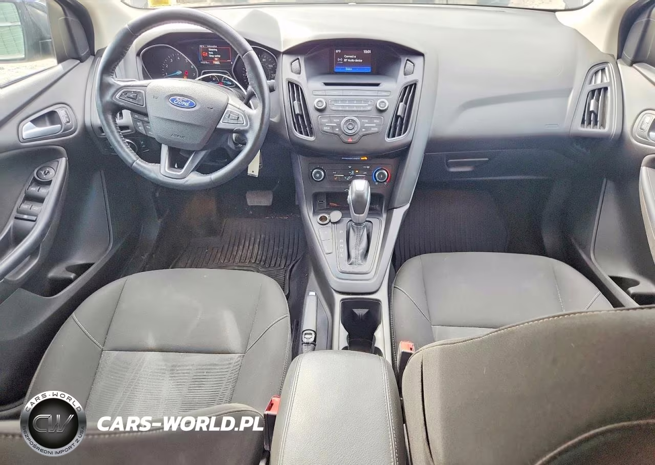 2015 Ford Focus Se VIN:1FADP3F25FL365083 - 8