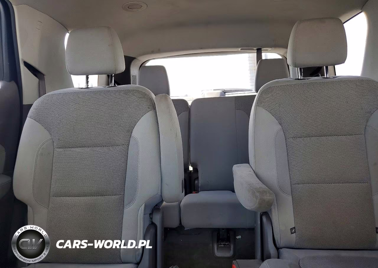 2019 Chevrolet Traverse Lt VIN:1GNERGKW5KJ211513 - 10