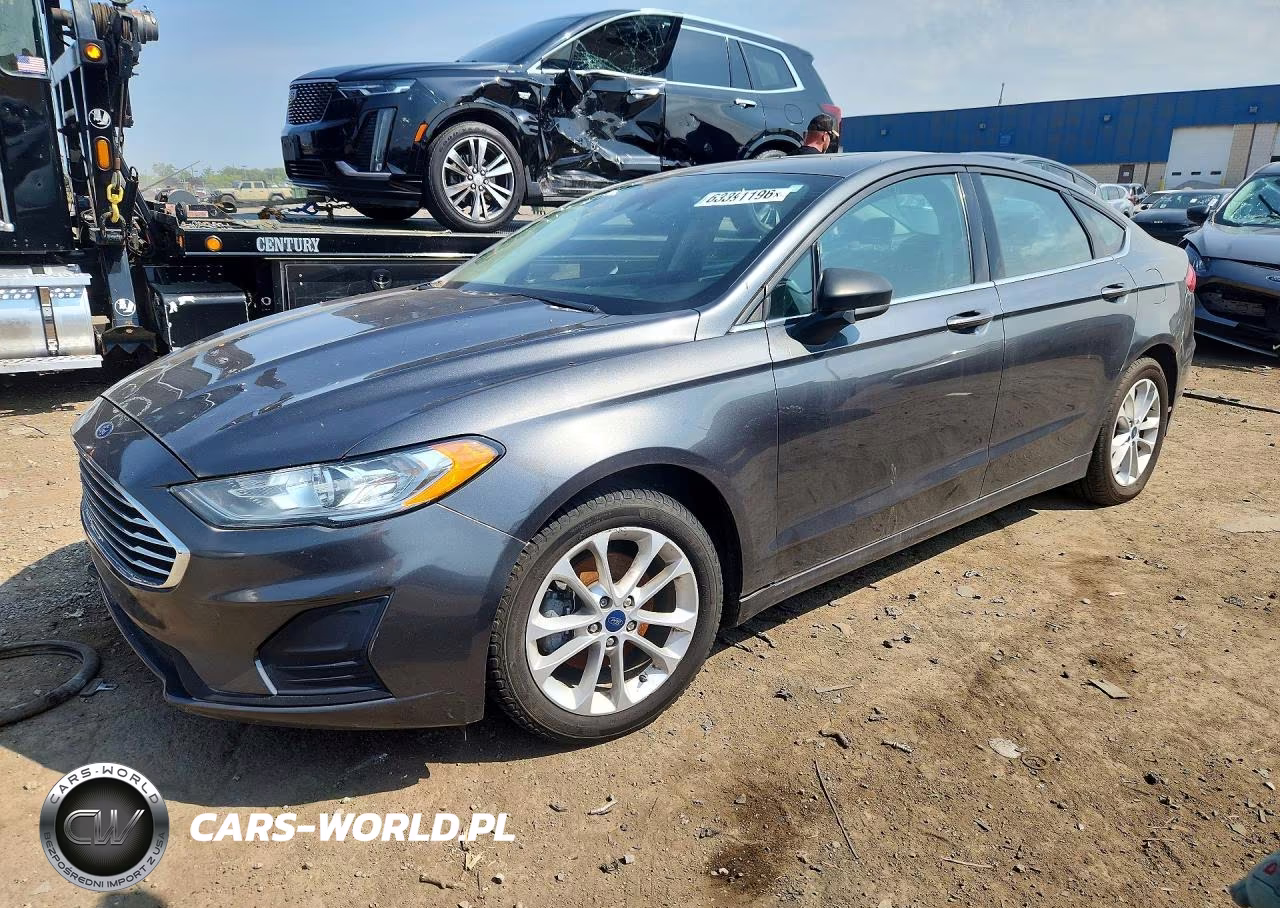2020 Ford Fusion Se – zdjęcie 1 z 12