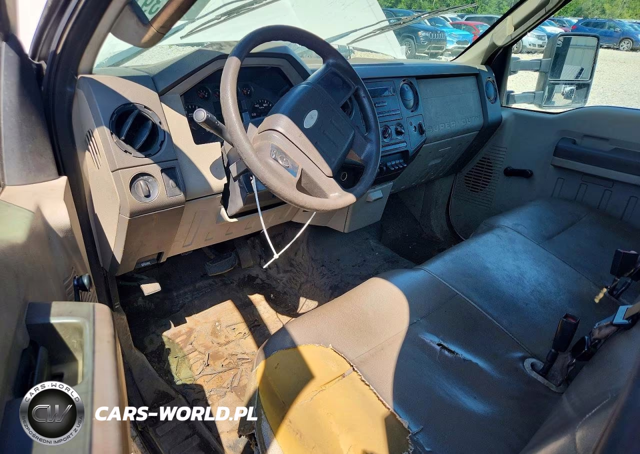 2008 Ford F550 Super Duty VIN:1FDAF56R08EA05912 - 8