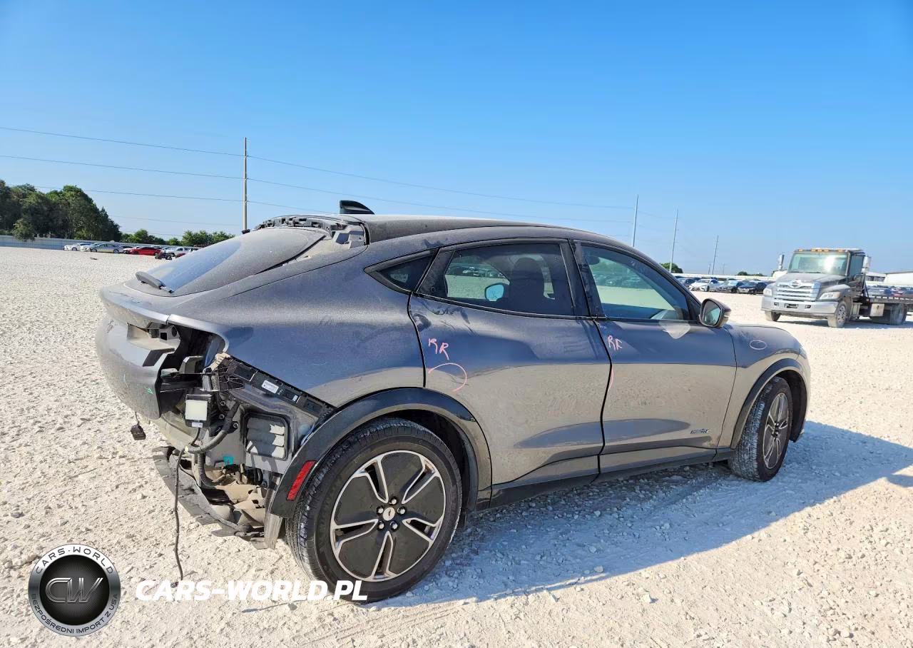 2023 Ford Mustang Mach-E Premium VIN:3FMTK3R43PMB04080 - 3