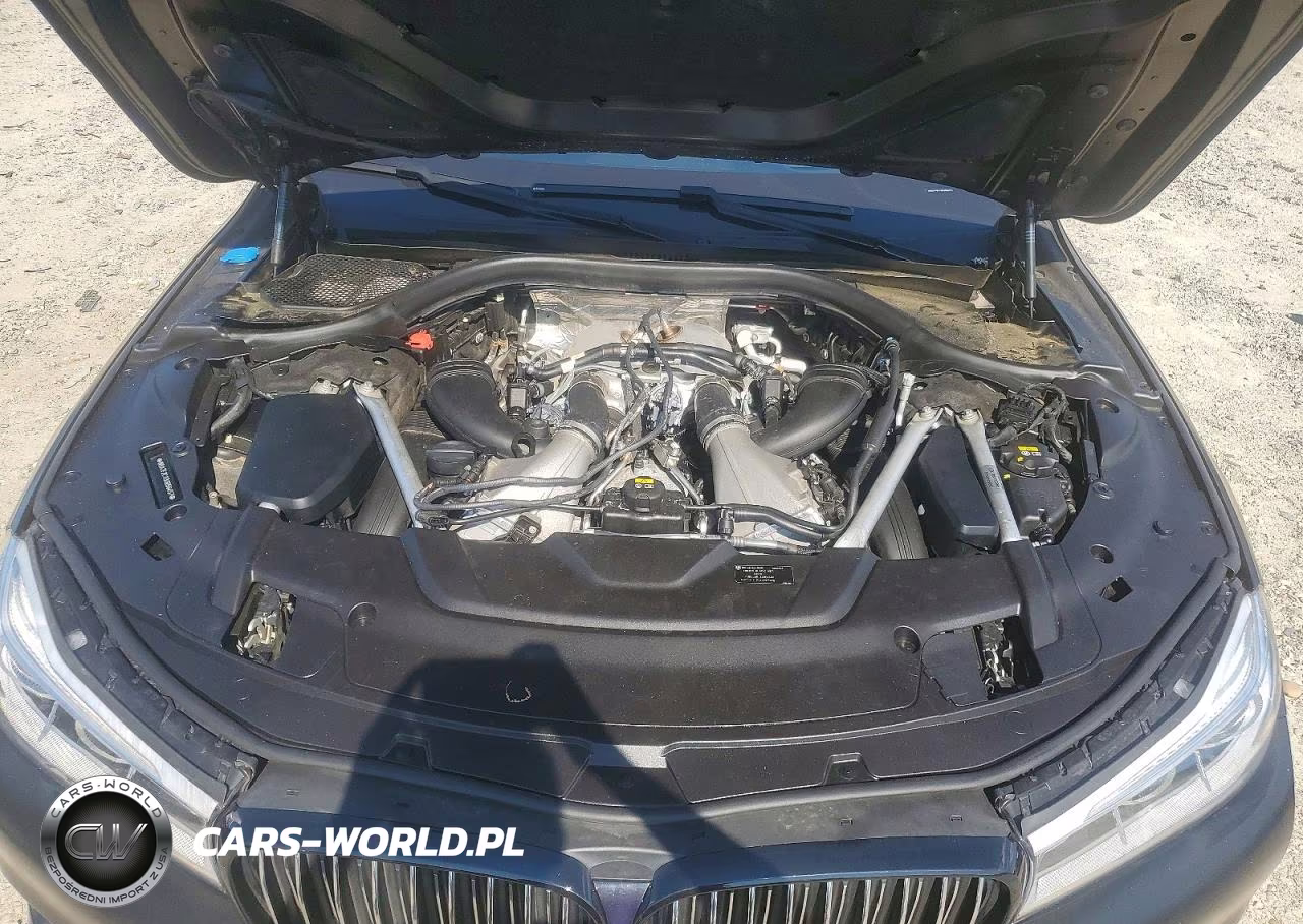 2019 BMW Alpina B7 VIN:WBA7F2C1XKG856457 - 11