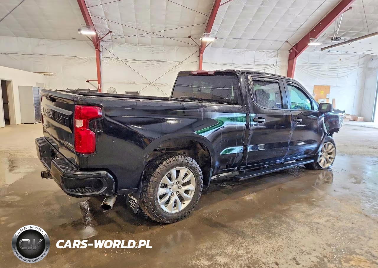 2023 Chevrolet Silverado K1500 Custom VIN:3GCPDBEK5PG133108 - 3