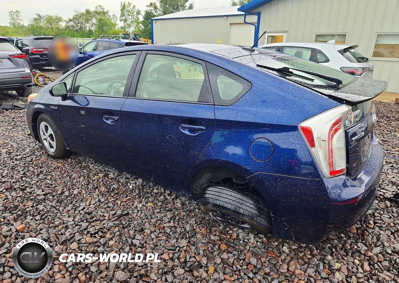 2014 Toyota Prius Three VIN:JTDKN3DU1E1736360 - 2