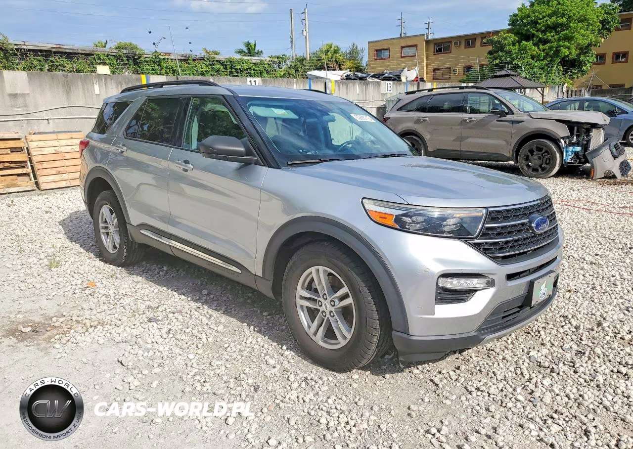 2020 Ford Explorer Xlt VIN:1FMSK7DH4LGC42213 - 4