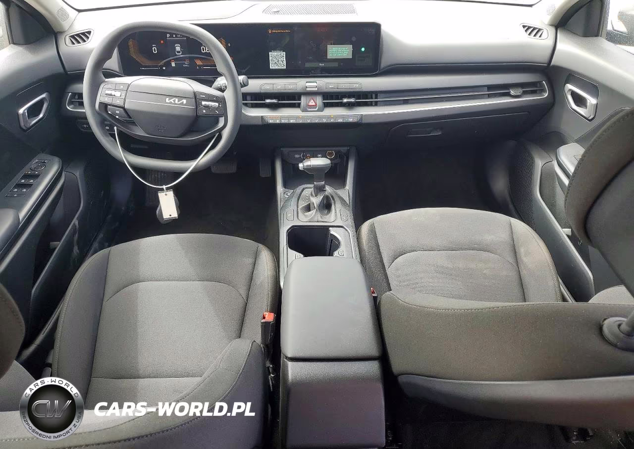 2026 Kia K4 Lxs VIN:3KPFT4DE0TE296549 - 8